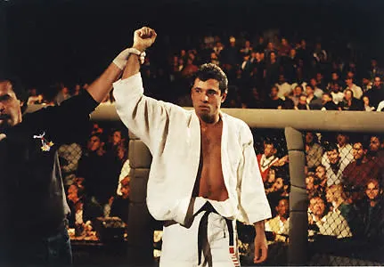 ufcRoyceGracie-jpg_201243